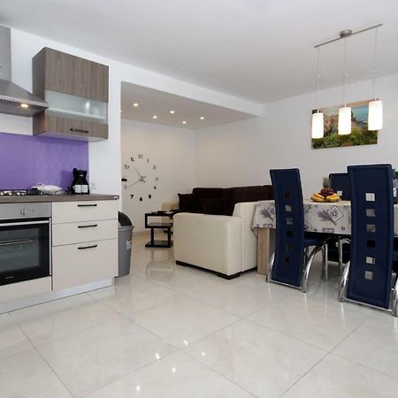 Apartment Alet Pola Esterno foto