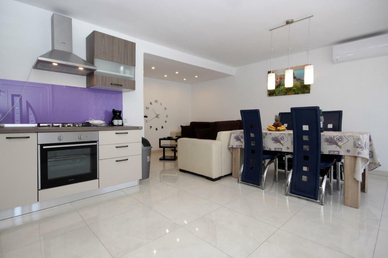Apartment Alet Pola Esterno foto